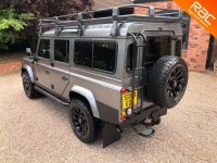 LAND ROVER DEFENDER 110