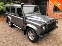 LAND ROVER DEFENDER 110
