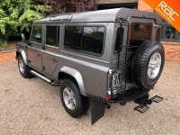 LAND ROVER DEFENDER 110