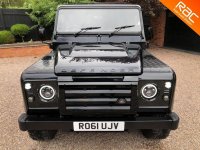 LAND ROVER DEFENDER 90